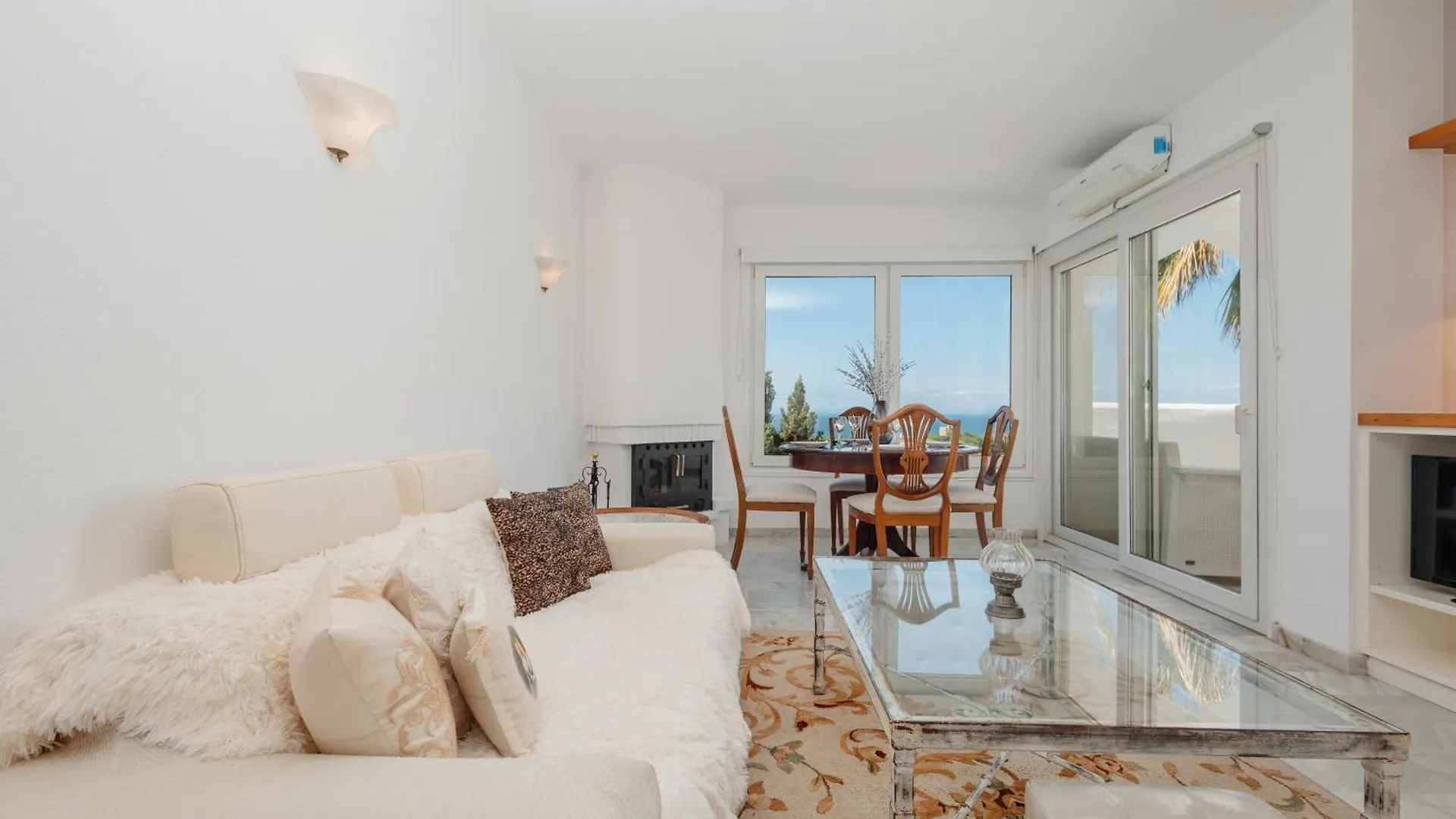 Apartment Apartment, Close To The Beach And Sea Views, In Marbella