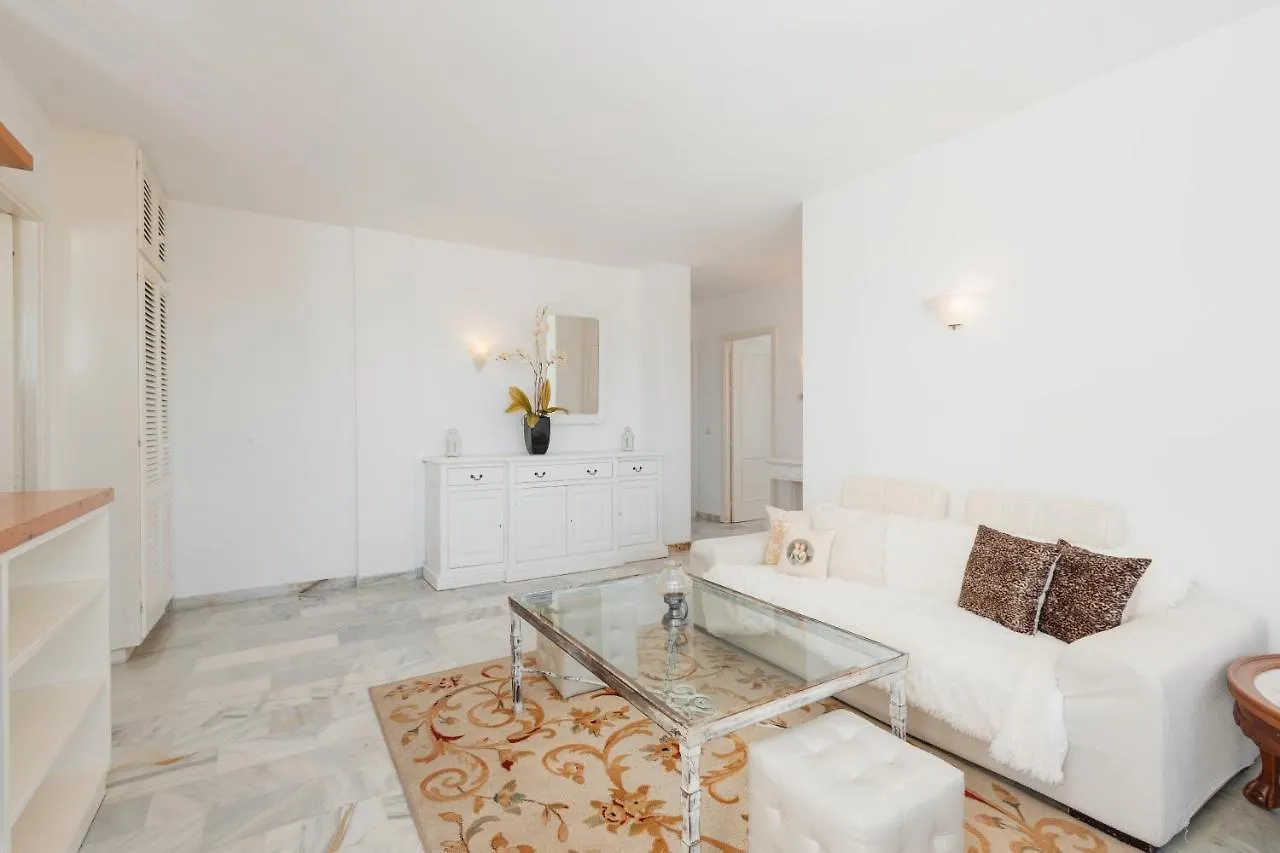 Apartment Apartment, Close To The Beach And Sea Views, In Marbella